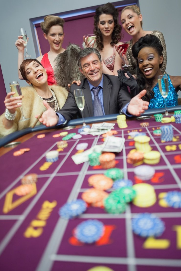 Meja Roulette Eropa K bernuansa neon